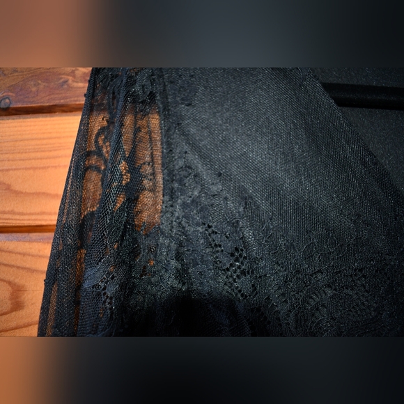 Lace Babydoll Dress In Black - Picture 9 of 10